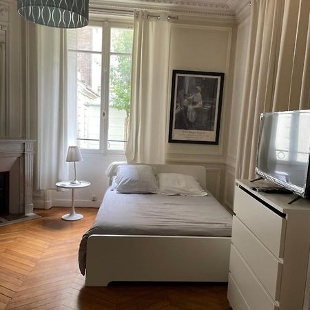 Studio A Paris Pres Du Pont Mirabeau Et Tour Eiffel Eksteriør billede